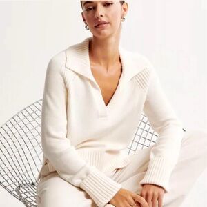 NWOT Abercrombie & Fitch collared sweater